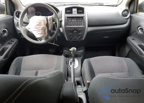 2016 Nissan Versa S z USA, uszkodzony, nr VIN 3N1CN7APXGL808326